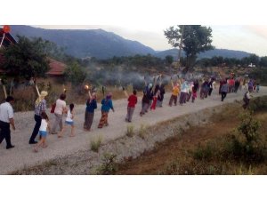 KÖYDÜ MAHALLE OLDU, SULARINA EL KOYDULAR