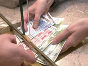 KREDİ ÇEKENLER DİKKAT