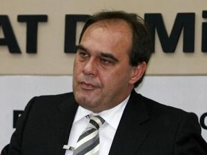 Yıldırım Demirören'den Sert Mesajlar