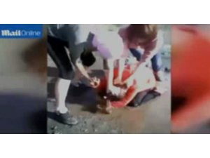 GÜZEL OLDUĞU İÇİN GENÇ KIZA İŞKENCE ETTİLER