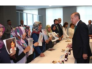 DİYARBAKIRLI AİLELER ERDOĞAN'A GİTTİ