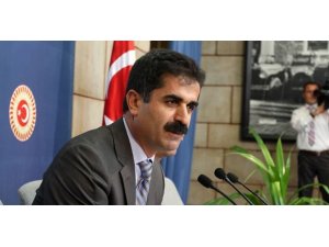 CHP'Lİ AYGÜN DE İSYAN BAYRAĞINI ÇEKTİ