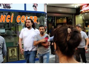 TRABZON’DA SİLAHLI KAVGA: 3 YARALI