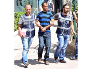 KAYINBİRADERİNİ SOPAYLA DÖVEREK ÖLDÜRDÜ