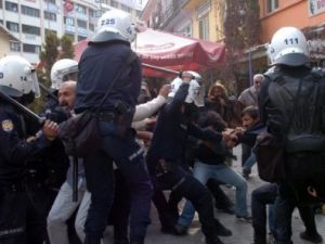 Bolu'da Polis Halkla Çatıştı