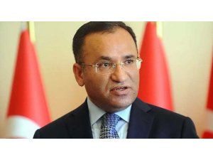 BEKİR BOZDAĞ İHSANOĞLU'NU YERE GÖĞE SIĞDIRAMAMIŞ