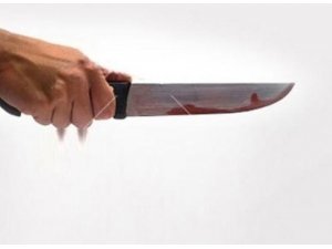 ALLAHUEKBER DEDİ, 3 KİŞİNİN BOĞAZINI KESTİ