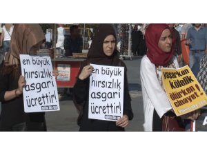 KÖLELİK ZAMMINA TEKBİRLİ PROTESTO