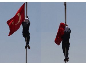 BAYRAK İNDİRME EMRİNİ VEREN ORTAYA ÇIKTI