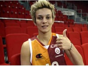 IŞIL ALBEN'İN GİDİŞİ TWİTTERI SALLADI