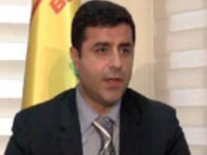 Demirtaş, Öcalan'ın mesajını okudu