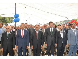 TEMEL ATMA TÖRENİNDE PROPAGANDA YAPTILAR