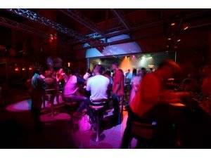 İÇKİ KARŞILIĞI ORAL SEKS "HAK"