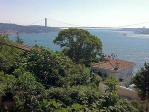 ERDOĞAN GELİYOR EVLER YIKILACAK