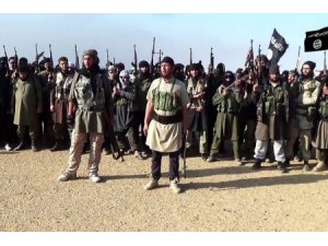 PETROL FİYATINI YARIYA İNDİRDİLER