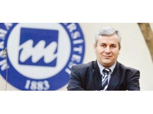 ÜNİVERSİTE'DE "SKANDAL DEKAN" DÖNEMİ KAPANDI