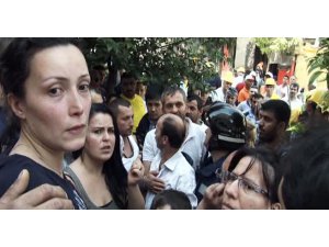 PATLAMANIN YAŞANDIĞI BİNADAKİ KAYIP KIZ ARANIYOR