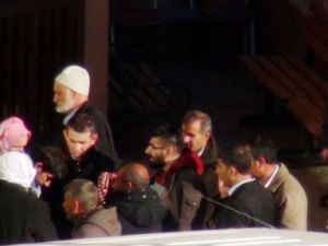 4 aylık hamile eşini 10 yerinden bıçaklayarak öldürdü