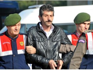 KAN DONDURAN CİNAYET! ÖLDÜRDÜ PARÇALADI BAVULA KOYDU!