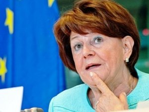 MERKEL VE OBAMA KRİZ SONRASINDA İLK KEZ GÖRÜŞTÜ