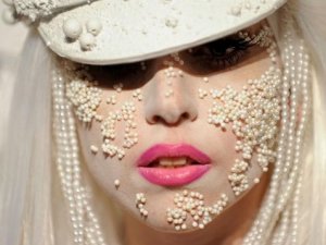 LADY GAGA, İLK KEZ TÜRKİYE'YE GELİYOR