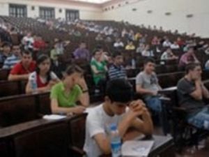 Bir skandalda SBS öğrencilerine!