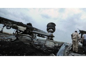 GÖKTEN CESET YAĞDI!