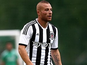 BEŞİKTAŞ'IN GÖKHAN TÖRE İLE PAZARLIĞI