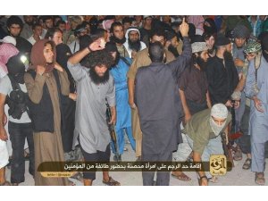 IŞİD VAHŞETİ: BİR KADINI TAŞLAYARAK ÖLDÜRDÜLER