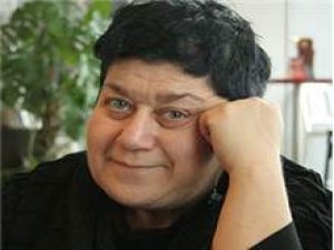 SERRA YILMAZ'A TWİTTERDA BÜYÜK ŞOK