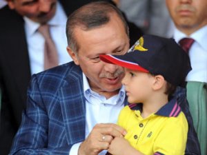 ERDOĞAN'A KAPAK YANIT! BAKIN KENDİ TORUNU NERELİ