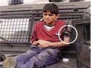 SKANDAL FOTOĞRAF DÜNYAYI AYAĞA KALDIRDI