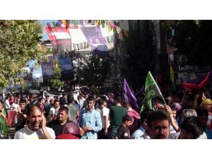 DEMİRTAŞ ÖZAL'A ÖZENDİ!