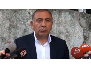 AKP ŞİMDİ DE ATATÜRKÇÜ KESİLDİ, BROŞÜR DAĞITIYOR