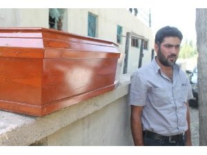 BİR OĞUL CENAZESİ KUCAKTA SKANDALI DAHA