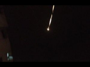 THY İstanbul-İzmir Uçağına Yıldırım Çarptı Büyük Panik Yaşandı