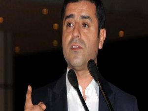 HİTLER'DEN FARKI BIYIĞININ BOYU!