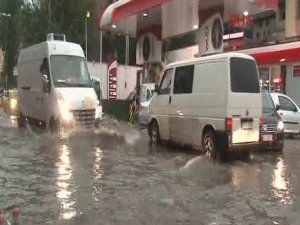 İSTANBUL FIRTINASININ ÖZEL GÖRÜNTÜLERİ