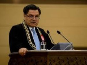 ANAYASA MAHKEMESİ'NDEN 'TWİTTER' UYARISI