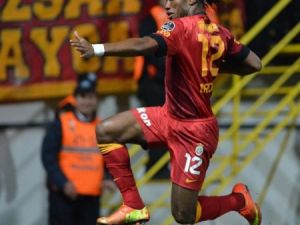 Drogba'dan Show Fotoğrafları