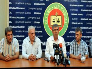 KADINLAR YAKALANDIKLARINDA İNTİHAR ETMEK İÇİN BIÇAK TAŞIYORLAR!