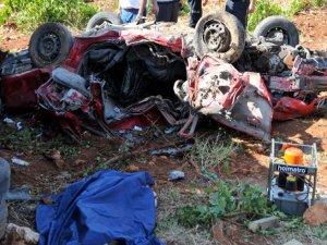 GAZİANTEP'TE KORKUNÇ KAZA: 1 ÖLÜ, 5 YARALI!