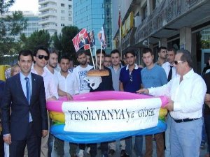 AKP'Lİ GENÇLERDEN BÜYÜK SAYGISIZLIK!