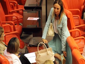 AYLİN NAZLIAKA'DAN TBMM'DE ŞOK SÖZLER!