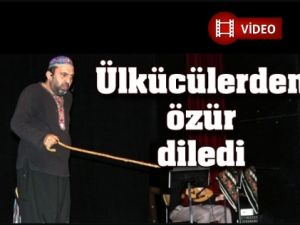 Ülkücülerin Ellerini Ayaklarını Öperim