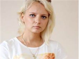 HEPSİNİ ARAYIP "KARIMLA YATIYOR MUSUNUZ?" DEDİ