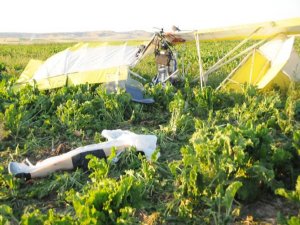 ANKARA'DA UÇAK DÜŞTÜ: 1 ÖLÜ