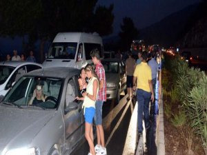 SULAR BÖYLE AKTI TÜRKLER BÖYLE BAKTI