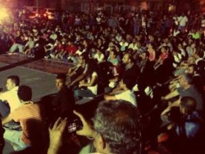 İzmir'in, Tüm Semtleri Ayakta!