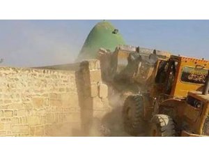 IŞİD, PEYGAMBER TÜRBESİNİ BÖYLE YIKTI